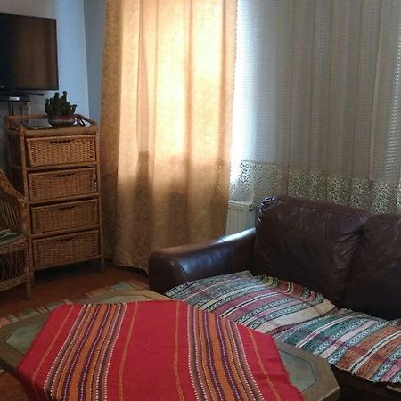 Апартаменти В Березному Velikiy Bereznyy Esterno foto